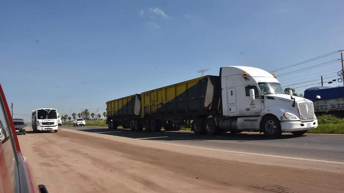 Transportistas-retoman-actividad (4)